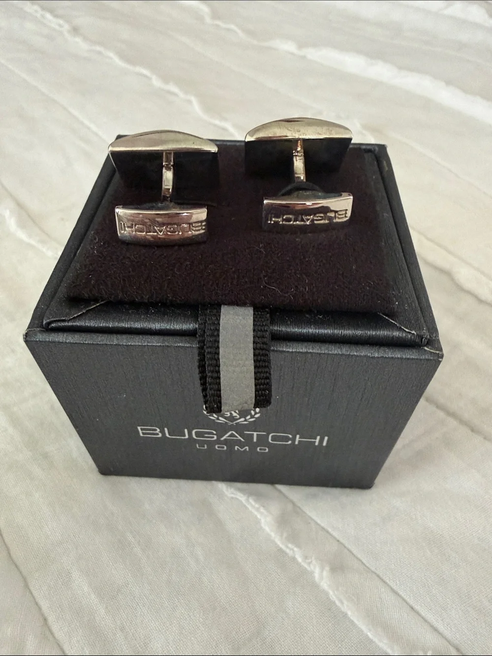 Bugatchi sleek cufflinks